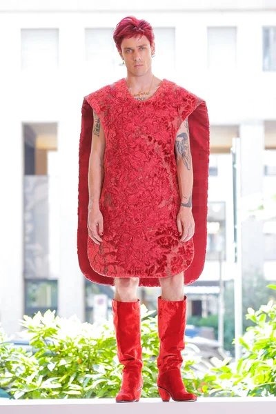 Look 22